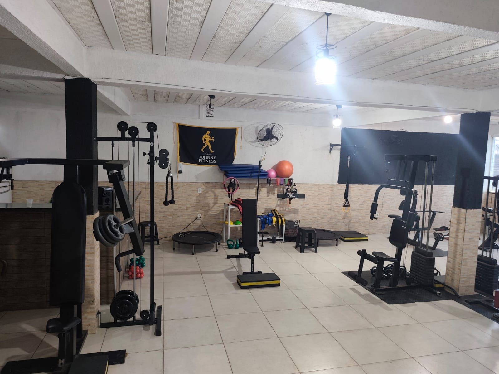 Espaço interno do Studio Johnny Fitness
